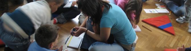 Mladi obiskovalci na obisku v UGM, 2007