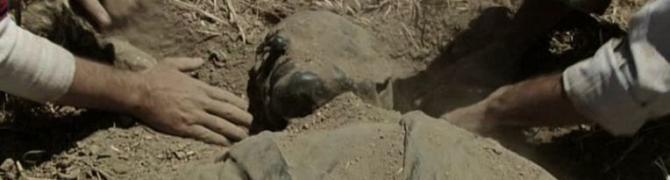 Stefanos Tsivopoulos, Lost Monument 2009, video