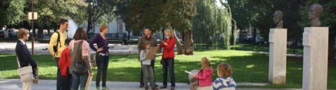 Guided tour of public sculptures in Maribor  6 October 2012, photo: UGM archive